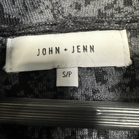 John + Jenn Sweater Womens Small Black Hooded Long Sleeve Rib Cuffs Pocket - Picture 5 of 8